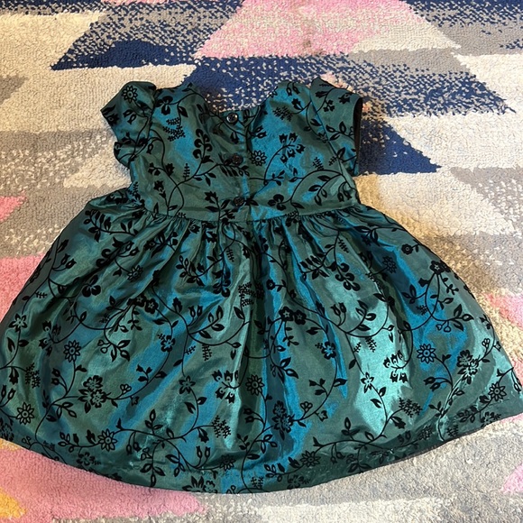 Shimmery holiday dress - Picture 5 of 6